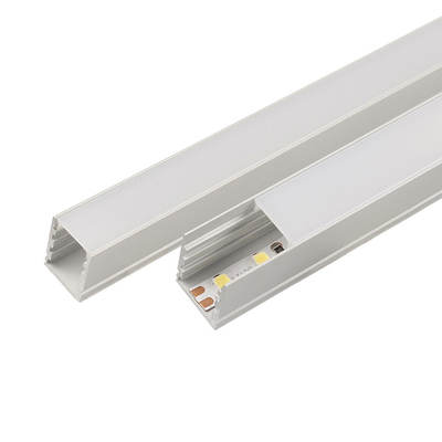 Material 1215 de la aleación de aluminio de las protuberancias 6063-T5 de la luz de tira del LED