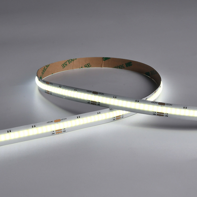 Alta luminosidad 180° Ángulo de haz amplio 640LED/M CCT sin manchas