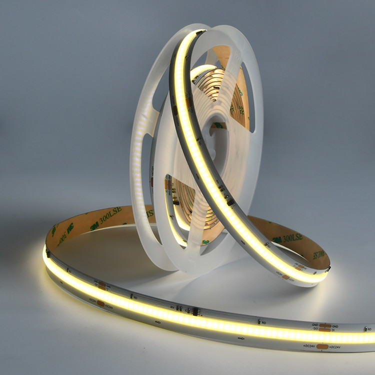 Lámina LED de color blanco dinámico sintonizable COB de 24V salida de luz sin costura opciones de color blanco vibrante iluminación lineal